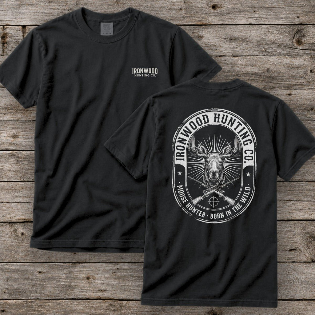 Vintage Oval Badge Moose Hunting T-Shirt