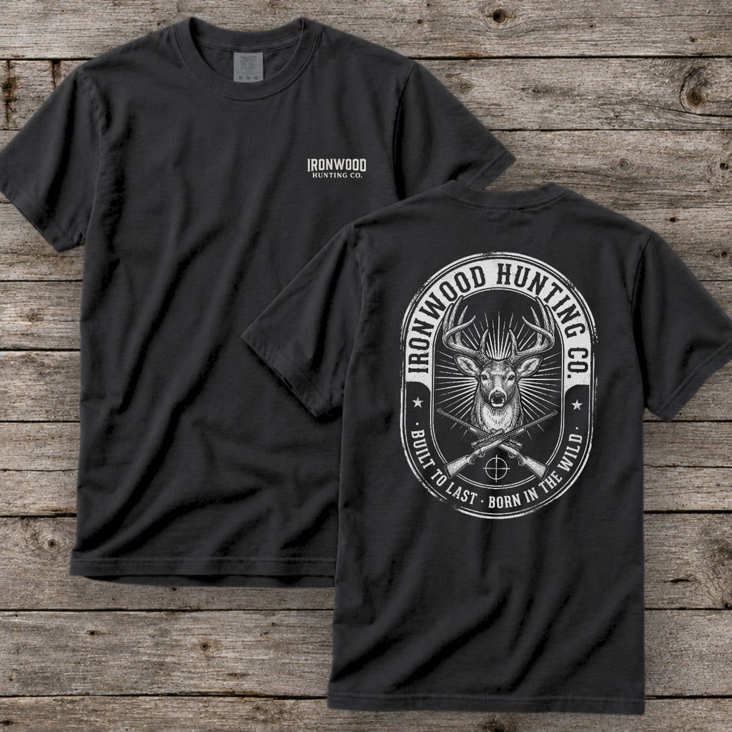 Vintage Oval Badge Deer Hunting T-Shirt
